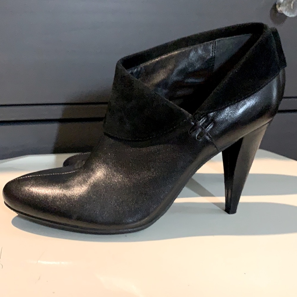 Coach black ankle boot w heel. Leather, rubber bottoms, suede detail. Size 8.5